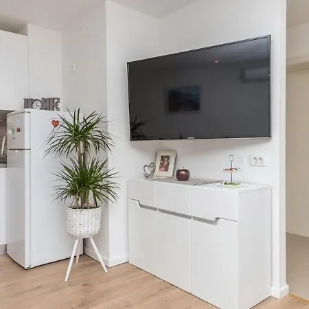 Apartament Strawberry Makarska