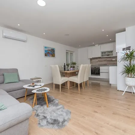 Apartament Strawberry